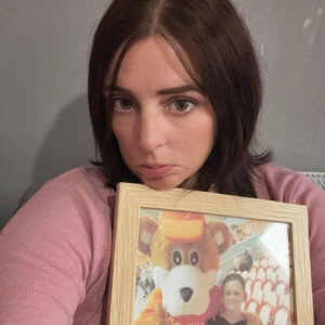 Early in 2025, Kim heard from a relative that Ryan was making plans to return home to her, which 'gave her hope'. Pictured with a photo of her late son